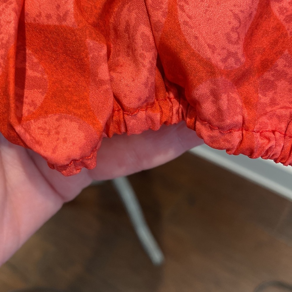 Button down blouse - Picture 2 of 5